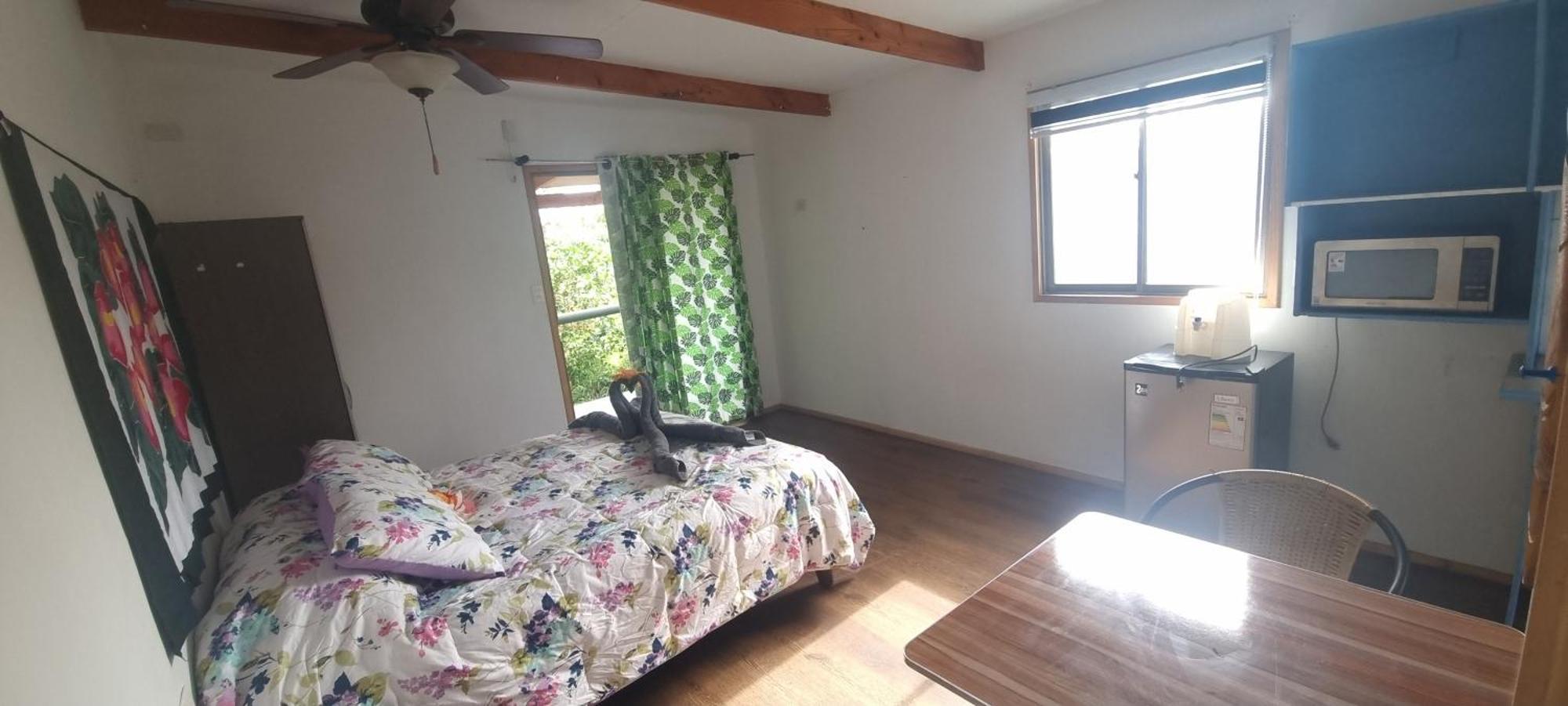 Hostal Henua Roa Hanga Roa Exterior foto